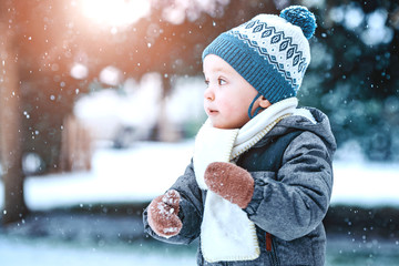 Pflegetipp für den Winter: Trockene Haut bei Babys